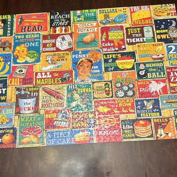 White Mountain 'Things We Say' Puzzle - 1000 Pieces - Picture 6 of 8